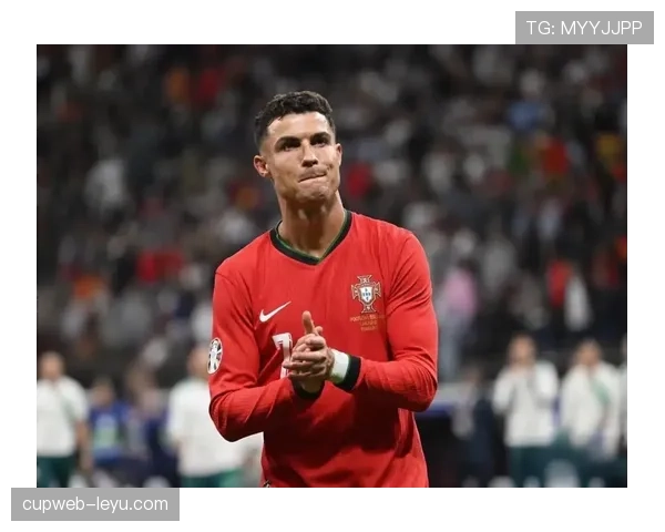 C罗时代余晖犹在,新一代足球新星闪耀赛场 C罗时代余晖犹在,新一代足球新星闪耀赛场