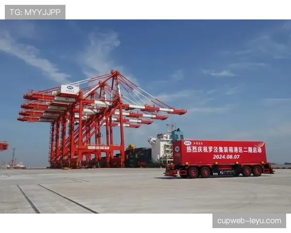 上海海港加速建设国际航运枢纽，竞争力持续提升