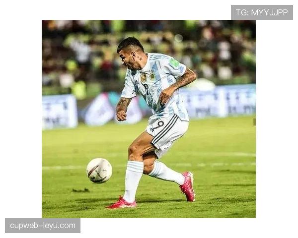 科雷亚近期状态回暖，阿根廷前锋表现稳健